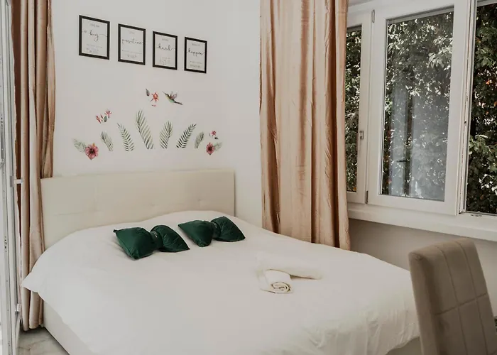 Sunway Bed & Breakfast 4*